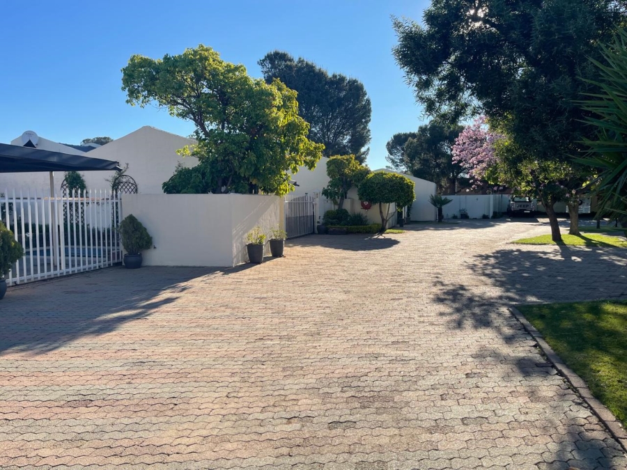 4 Bedroom Property for Sale in Doorn Free State
